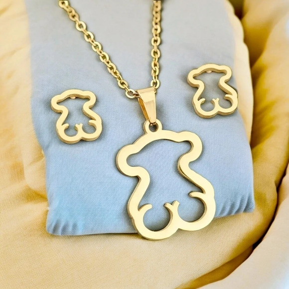 🆕️ 18K Gold Plated Cute Bear Necklace & Earrings Set | Trendy Jewelry Gift 🎁 - Picture 1 of 10